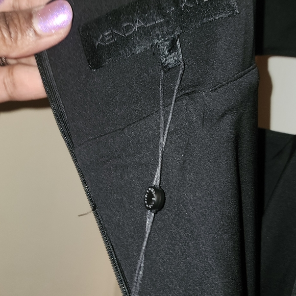 Little black dress - Picture 2 of 8